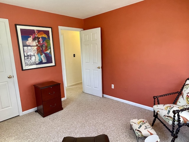 72 Winship St, Bath, ME 04530 - sitting room with light carpet and baseboards