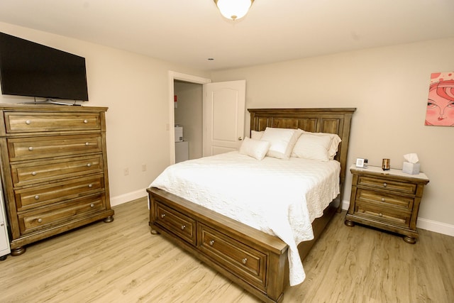 9 Camden Ct Unit 9, Bangor, ME 04401 - bedroom featuring baseboards and light wood finished floors