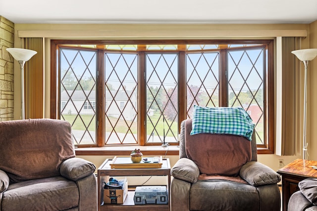 4 Shirley Ln, Gorham, ME 04038 - view of sitting room