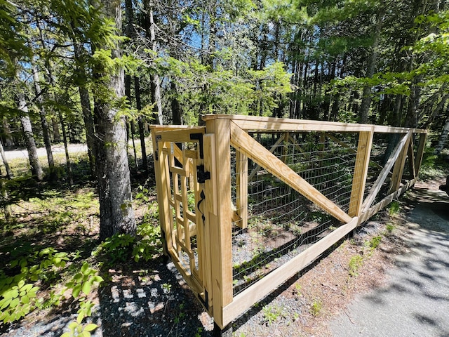 341 Ellsworth Rd, Blue Hill, ME 04614 - view of gate