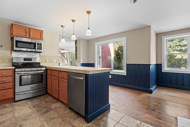 84 S Freeport Rd, Freeport, ME 04032 - photo 10