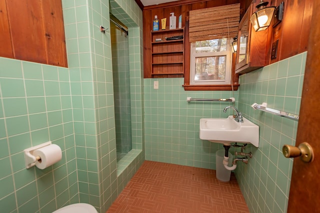 54 Papoose Island Rd, Raymond, ME 04071 - full bathroom with tile walls, a shower, and toilet