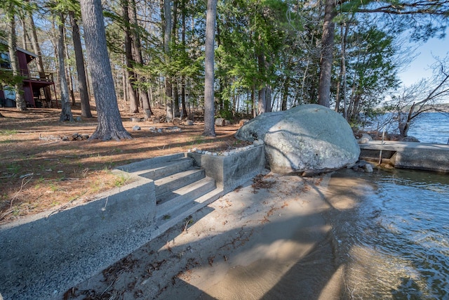 54 Papoose Island Rd, Raymond, ME 04071 - exterior view