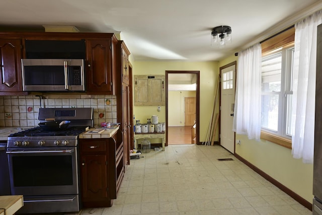 805 N St, Houlton, ME 04730 - photo 3
