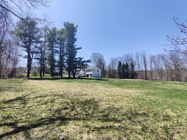 705707 Maine Ave, Farmingdale, ME 04344 - view of grassy yard