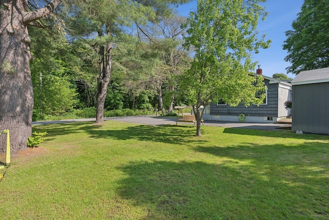 83 E Cote St, Lewiston, ME 04240 - view of grassy yard