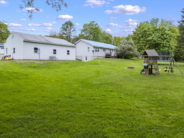 4 Andrews Rd, Winthrop, ME 04364