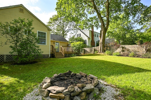 28 Colonial Rd, Westbrook, ME 04092 - view of yard with a deck