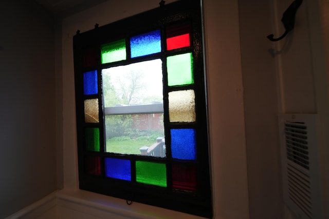29 Columbia St, Houlton, ME 04730 - detailed view