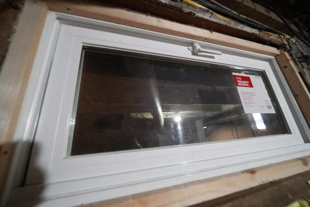29 Columbia St, Houlton, ME 04730 - detailed view