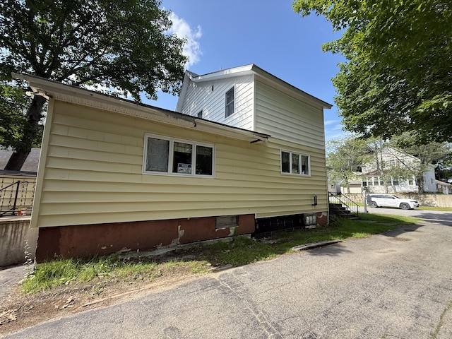 14 Somerset St, Millinocket, ME 04462 - view of property exterior