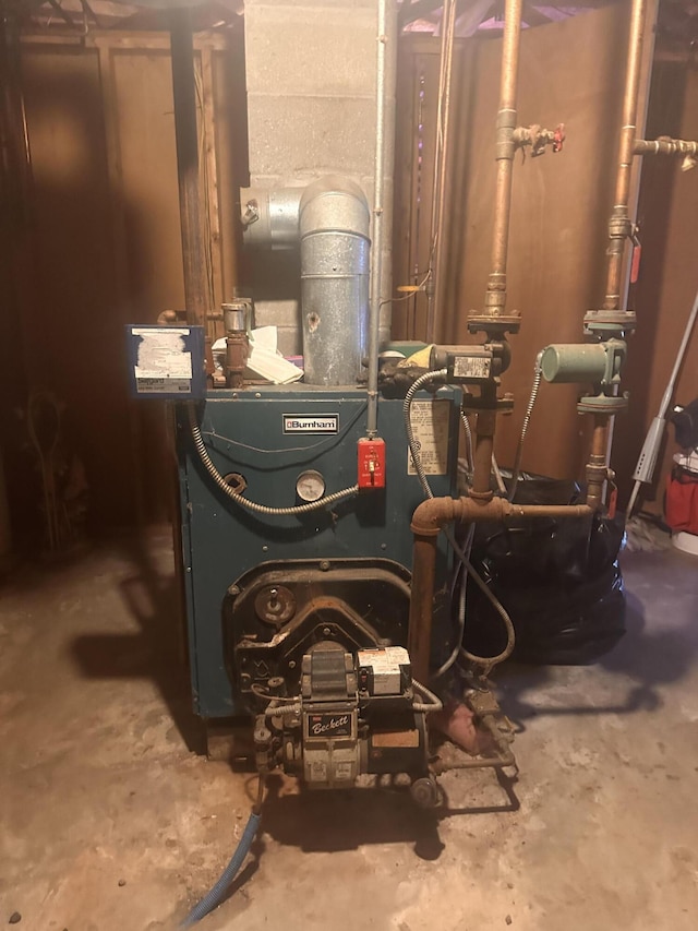 187 Purkis Rd, Buckfield, ME 04220 - utility room with a heating unit