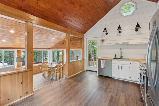 41 Boat Point Dr Unit 29, Embden, ME 04958