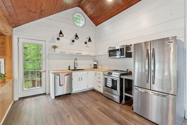 41 Boat Point Dr Unit 29, Embden, ME 04958