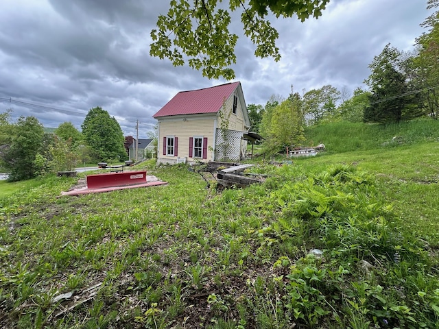 21 High St, Livermore Falls, ME 04254 - view of yard
