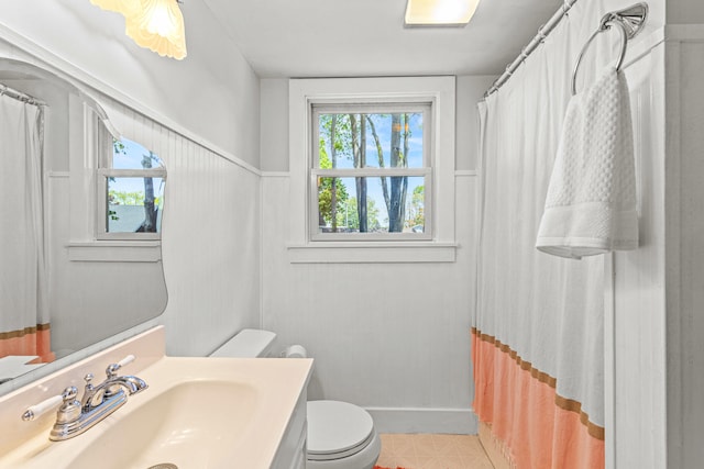 4 Hillside Ave, Biddeford, ME 04005 - bathroom with vanity, toilet, and curtained shower