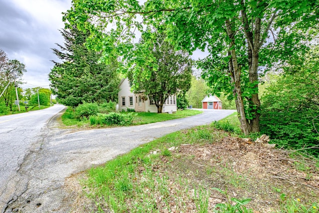 41 Bolton Hill Rd, Augusta, ME 04330 - view of asphalt driveway