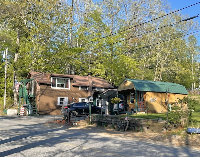2130 Summerhaven Rd, Sidney, ME 04330 - view of front facade