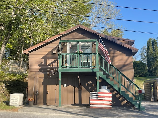 2130 Summerhaven Rd, Sidney, ME 04330 - view of front facade with stairs