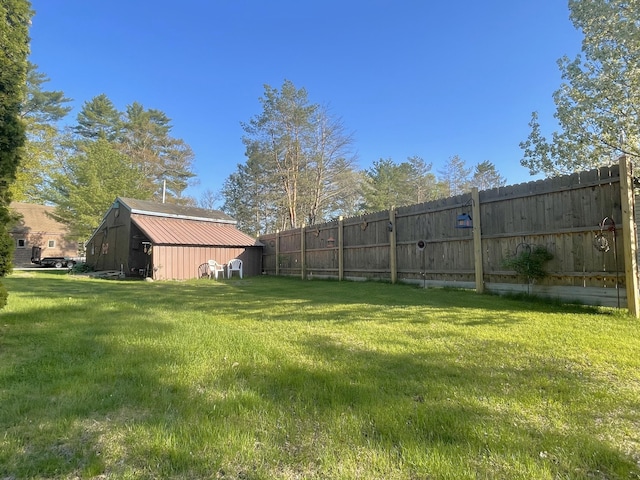 2130 Summerhaven Rd, Sidney, ME 04330 - view of yard featuring an outbuilding