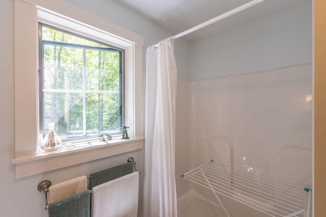337 Washington St, Camden, ME 04843 - view of bathroom