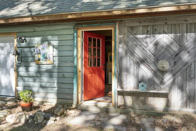 17 Spruce Meadow Ln, Jefferson, ME 04348 - entrance to property featuring roof with shingles
