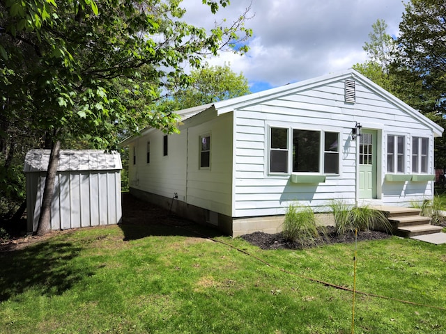567 Ossipee Trl W, Standish, ME 04084 - view of front of home with a front lawn