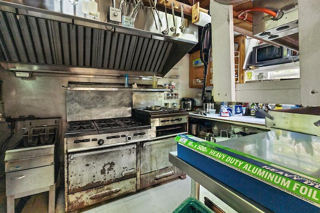 103 Taylor Woods Rd, Belgrade, ME 04917