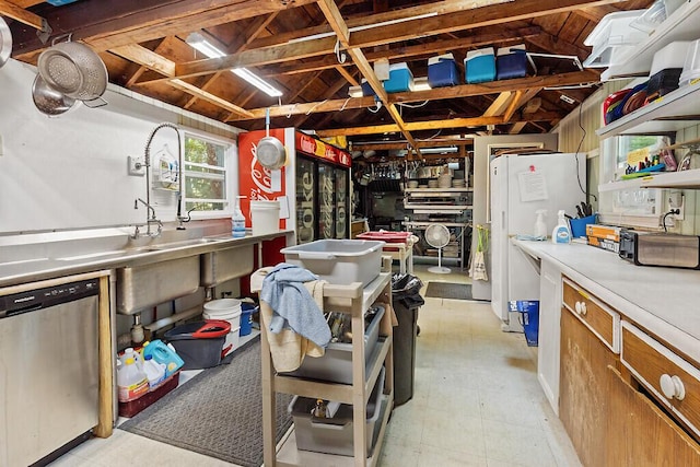 103 Taylor Woods Rd, Belgrade, ME 04917