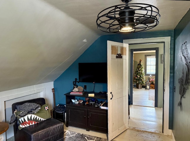 2103 US Highway 1, Sullivan, ME 04664 - living area with lofted ceiling