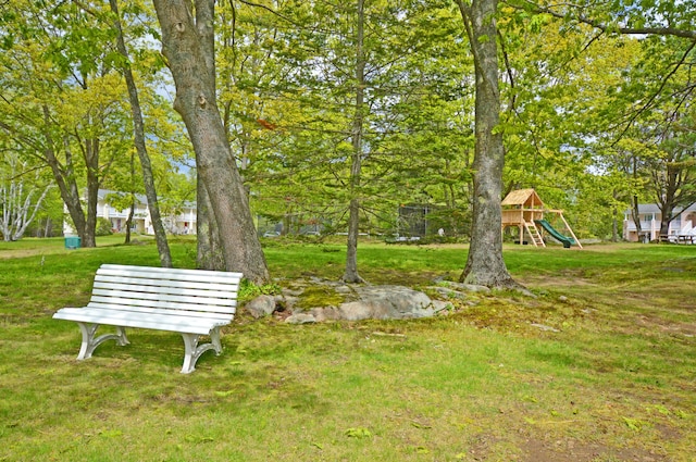 272 Mills Rd Unit 7C, Kennebunkport, ME 04046 - view of community with a lawn
