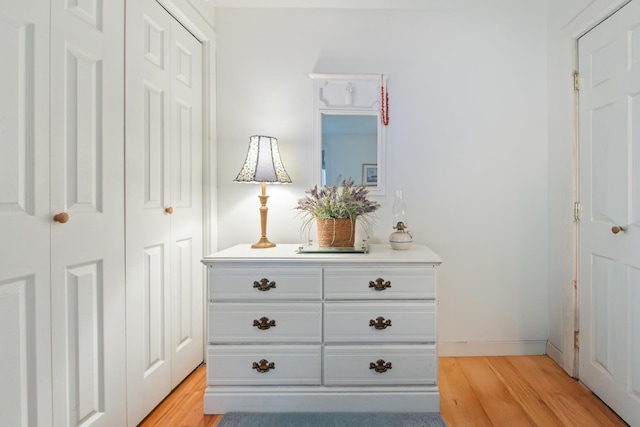 18 Scenic View Dr, Naples, ME 04055 - detailed view of wood finished floors and baseboards