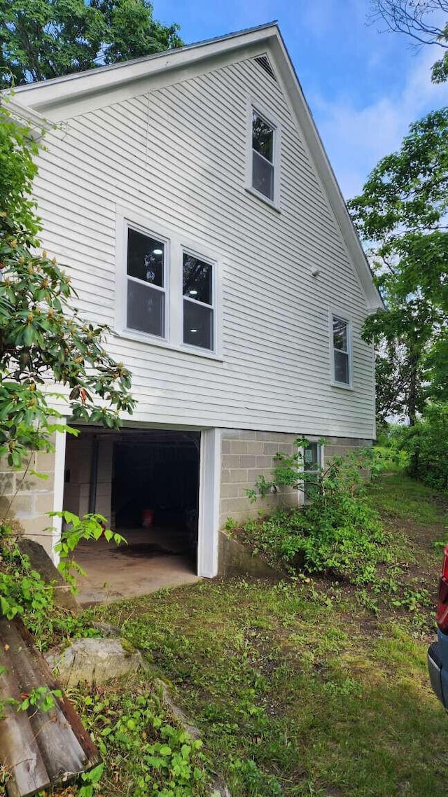 14 Highland Ave, Augusta, ME 04330 - view of property exterior