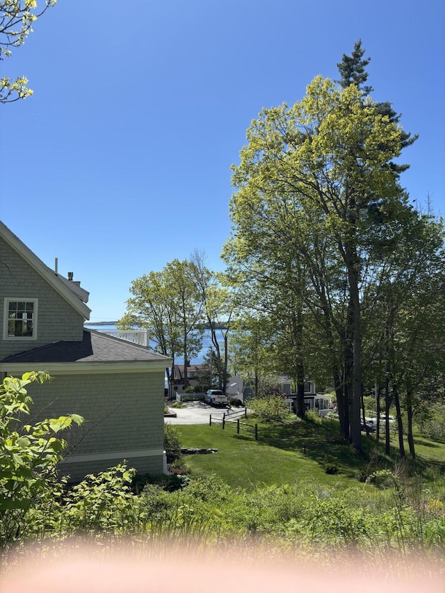 16 Bayview Rd, Falmouth, ME 04105 - view of yard