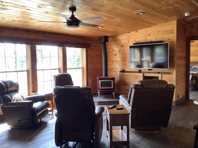 530 E Rd Unit T17 R3, Wels, ME 04785