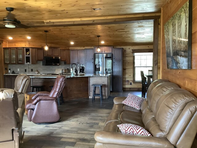 530 E Rd Unit T17 R3, Wels, ME 04785