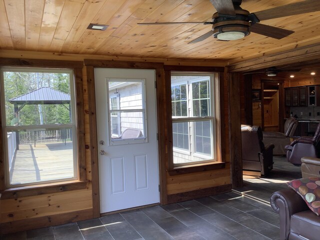 530 E Rd Unit T17 R3, Wels, ME 04785