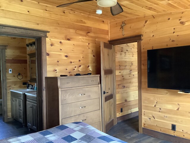 530 E Rd Unit T17 R3, Wels, ME 04785