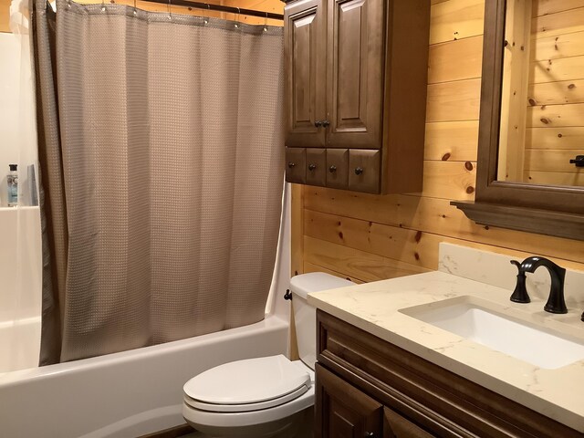 530 E Rd Unit T17 R3, Wels, ME 04785