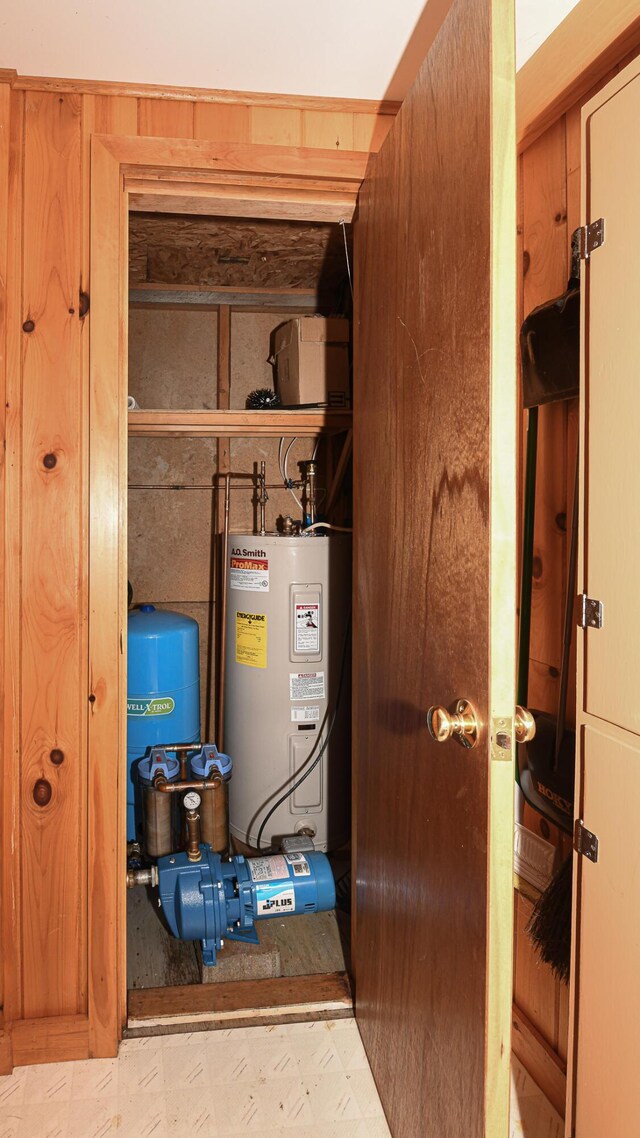 369 Narrow Gauge Trl, Hiram, ME 04041 - utility room with water heater