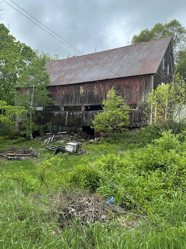 210 Ferguson Rd, Shapleigh, ME 04076 - view of yard featuring an outbuilding