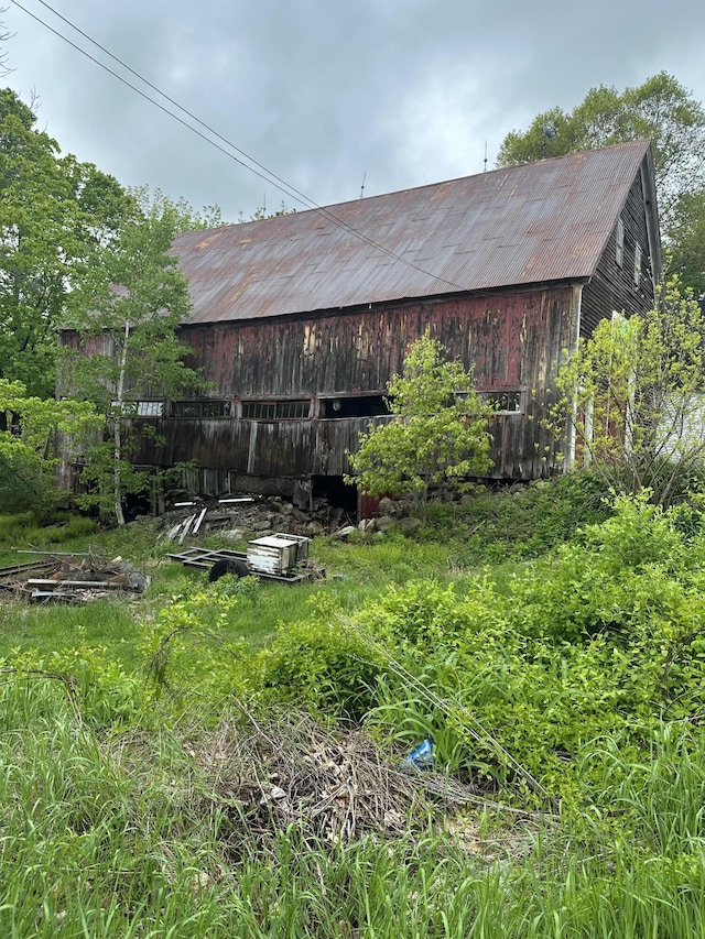 210 Ferguson Rd, Shapleigh, ME 04076 - view of yard featuring an outbuilding
