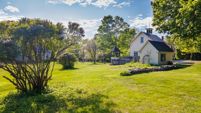 34 Mcphetres Rd, Sangerville, ME 04479 - view of green lawn
