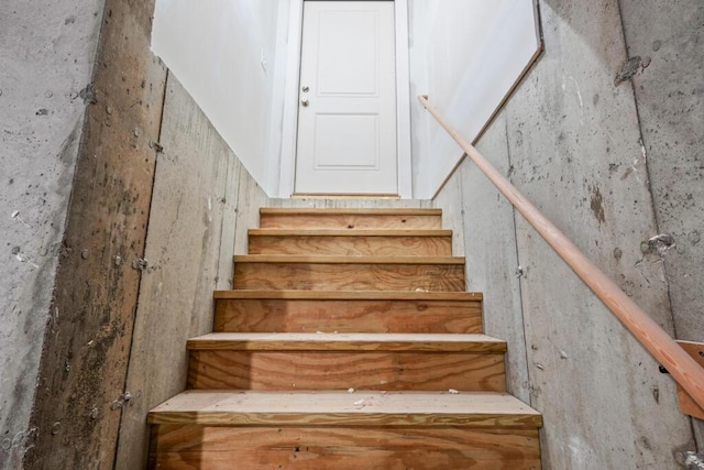 81 Creeks Edge Dr Unit 0, Saco, ME 04072 - view of stairs