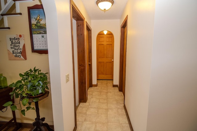 189 Stetson Rd E, Levant, ME 04456 - hallway with arched walkways and baseboards
