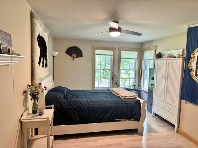 7 Ponderosa Ln, Biddeford, ME 04005 - bedroom featuring wood finished floors, ceiling fan, and baseboards