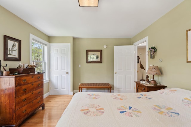 401 Princes Point Rd, Yarmouth, ME 04096 - bedroom featuring light wood finished floors and baseboards
