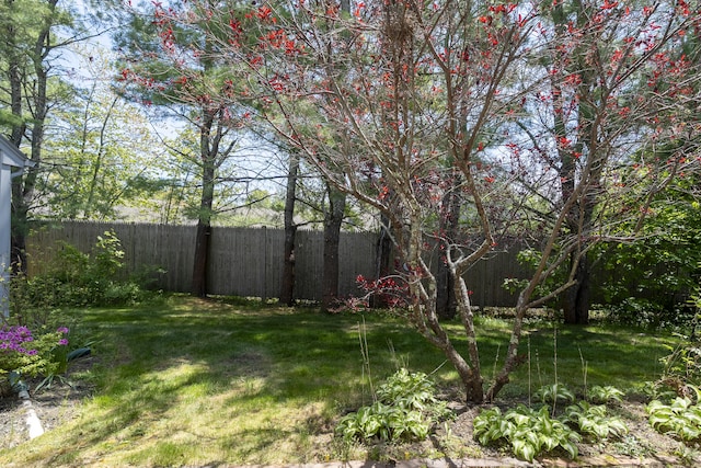 65 Pine Point Rd Unit 12, Scarborough, ME 04074 - view of yard