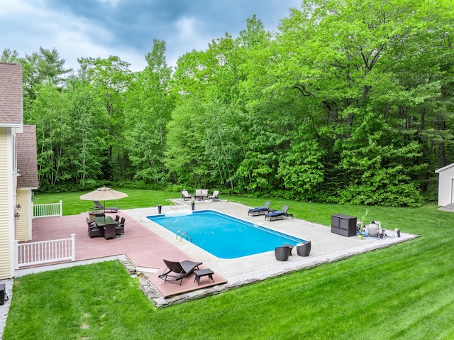 67 Joans Hill Rd, Bangor, ME 04401 - swimming pool featuring a patio, a lawn, and a diving board