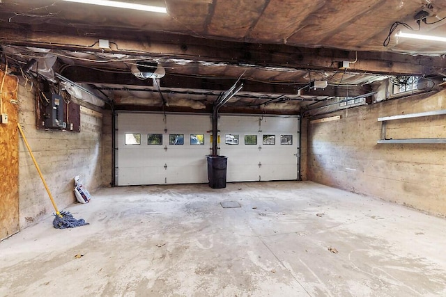 95 Riverview Dr, Gardiner, ME 04345 - garage with electric panel